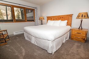 Quicksilver by Summit County Mountain Retreats