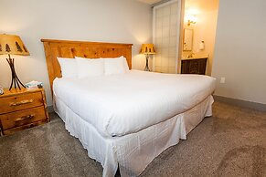 Quicksilver by Summit County Mountain Retreats