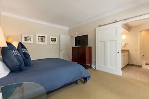 Chateaux Dumont by Summit County Mountain Retreats