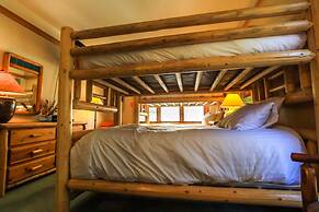 Chateaux Dumont by Summit County Mountain Retreats