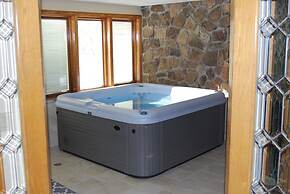 Chateaux Dumont by Summit County Mountain Retreats