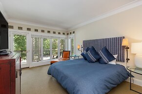 Chateaux Dumont by Summit County Mountain Retreats