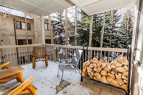 Chateaux Dumont by Summit County Mountain Retreats