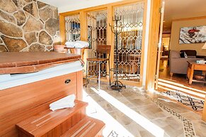 Chateaux Dumont by Summit County Mountain Retreats