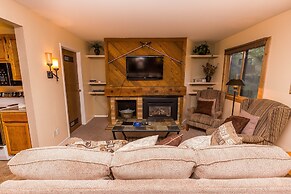 Flying Dutchman by Summit County Mountain Retreats