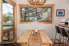 Flying Dutchman by Summit County Mountain Retreats