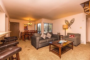 Flying Dutchman by Summit County Mountain Retreats