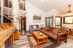 Flying Dutchman by Summit County Mountain Retreats