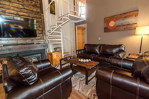 Flying Dutchman by Summit County Mountain Retreats