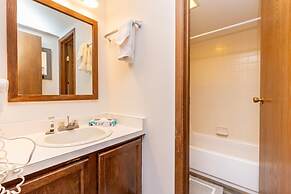 Flying Dutchman by Summit County Mountain Retreats