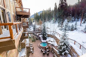 Timbers by Summit County Mountain Retreats