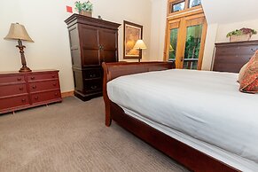 Timbers by Summit County Mountain Retreats