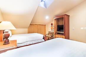 Timbers by Summit County Mountain Retreats