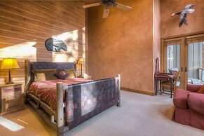 Timbers by Summit County Mountain Retreats