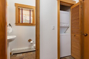 Ski Tip by Summit County Mountain Retreats