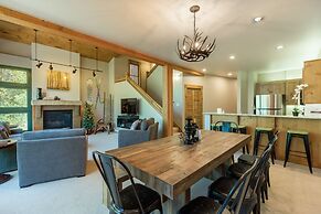 Ski Tip by Summit County Mountain Retreats