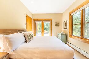 Ski Tip by Summit County Mountain Retreats