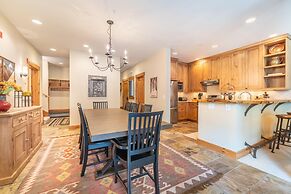 Ski Tip by Summit County Mountain Retreats