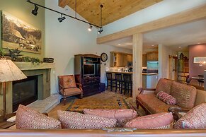 Ski Tip by Summit County Mountain Retreats
