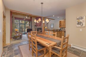 Ski Tip by Summit County Mountain Retreats