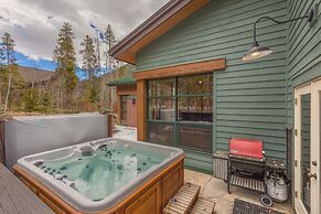 Ski Tip by Summit County Mountain Retreats