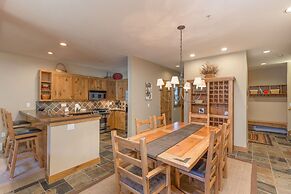 Ski Tip by Summit County Mountain Retreats