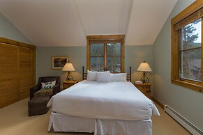 Ski Tip by Summit County Mountain Retreats