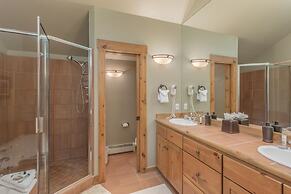 Ski Tip by Summit County Mountain Retreats