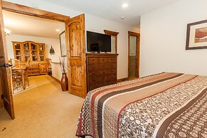 Willows #1714 by Summit County Mountain Retreats