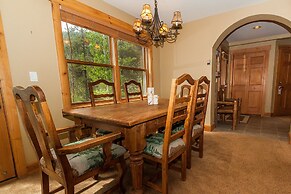 Trapper's Crossing #8770 by Summit County Mountain Retreats