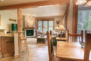 Trapper's Crossing #8770 by Summit County Mountain Retreats