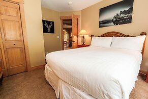 Trapper's Crossing #8770 by Summit County Mountain Retreats