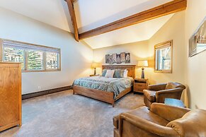 Enclave #34 by Summit County Mountain Retreats