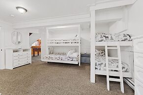 Soda Ridge 1608 by Summit County Mountain Retreats