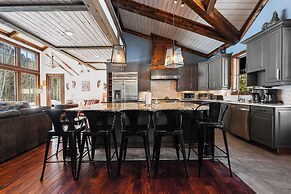 Soda Ridge 1608 by Summit County Mountain Retreats