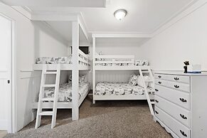 Soda Ridge 1608 by Summit County Mountain Retreats