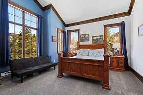 Soda Ridge 1608 by Summit County Mountain Retreats