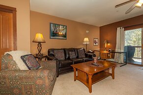 Oro Grande by Summit County Mountain Retreats