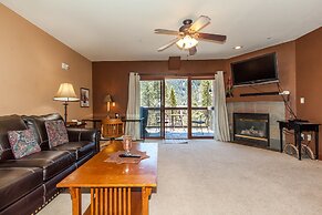 Oro Grande by Summit County Mountain Retreats