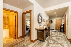Red Hawk Townhomes by Summit County Mountain Retreats