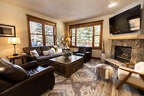 Red Hawk Townhomes by Summit County Mountain Retreats