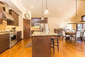 River Run Townhomes by Summit County Mountain Retreats