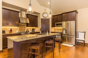 River Run Townhomes by Summit County Mountain Retreats