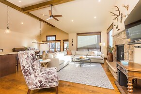 River Run Townhomes by Summit County Mountain Retreats