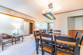 Pines by Summit County Mountain Retreats