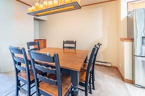 Pines by Summit County Mountain Retreats