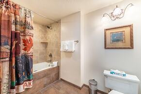 Pines by Summit County Mountain Retreats