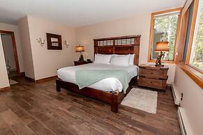 Pines by Summit County Mountain Retreats