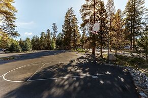 Pines by Summit County Mountain Retreats