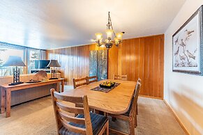 Pines by Summit County Mountain Retreats